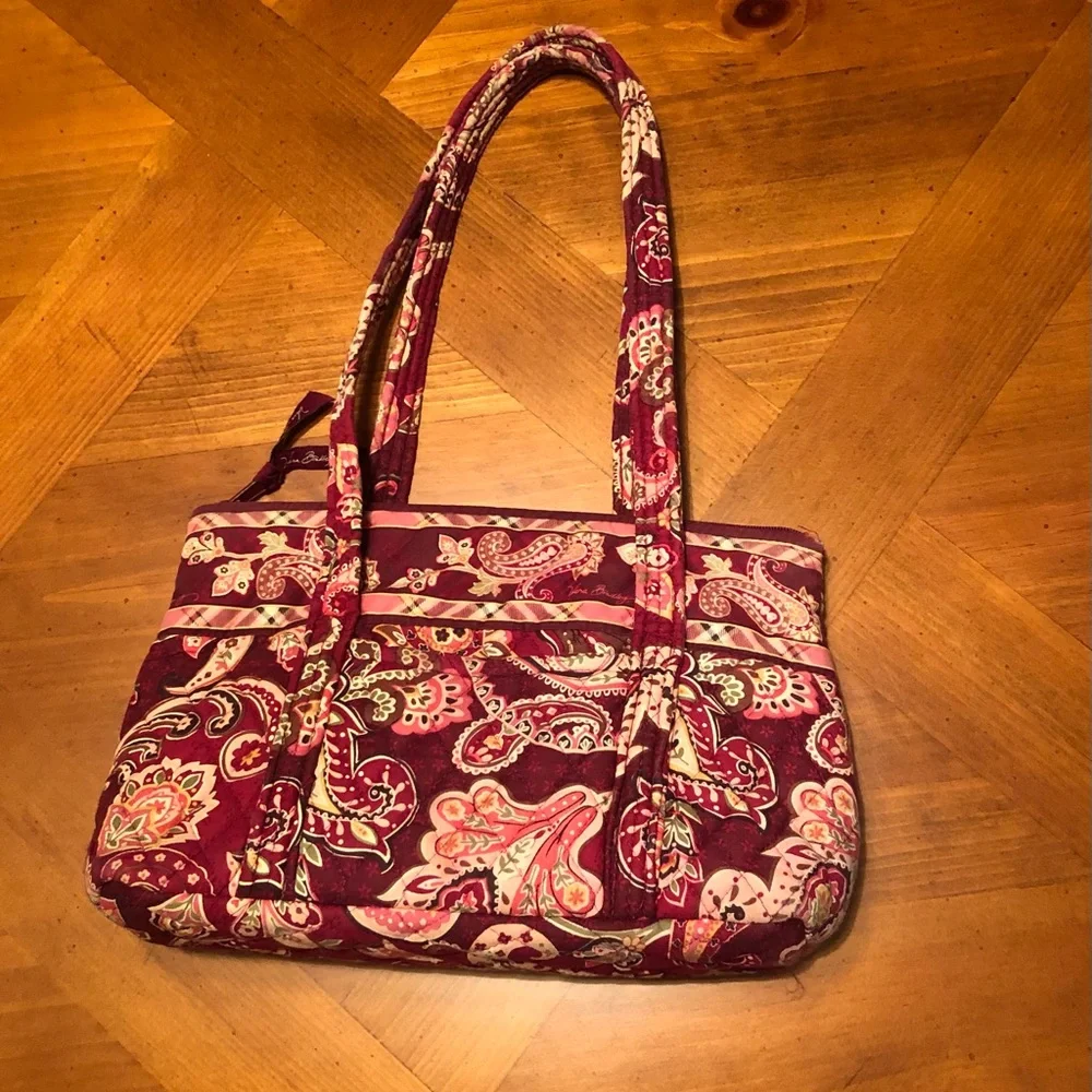 VERA BRADLEY RASPBERRY PAISLEY TOTE - Picture 2 of 4